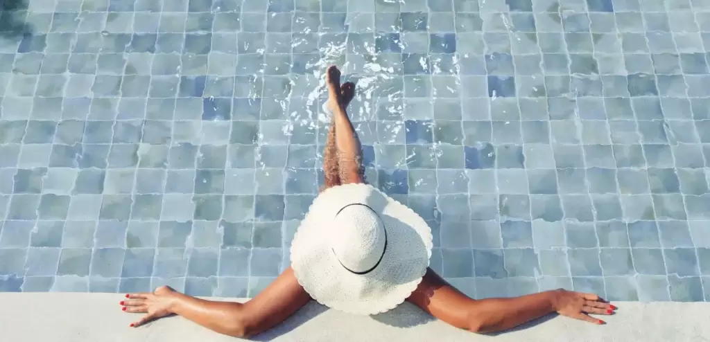 Интерьер Equipe Spa&Pools