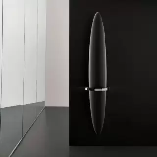 Antrax Blade Полотенцесушитель электрический 25x170H см, цвет: черный матовый