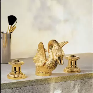 THG Cygne Смеситель для раковины на 3 отверстия, низкий излив, с донным клапаном, цвет: полированное золото