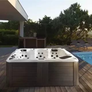 Gruppo Treesse Mykonos Минибассейн 211х211х86см., отдельностоящий с гидромассажем, с цифр и автомат сист. цвет: серый/белый