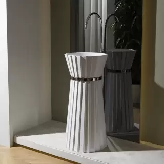 Oasis Plisse Раковина напольная &Oslash;44х95см, без отв., без перелива, в комплекте с донным клапаном, цвет белый/хром