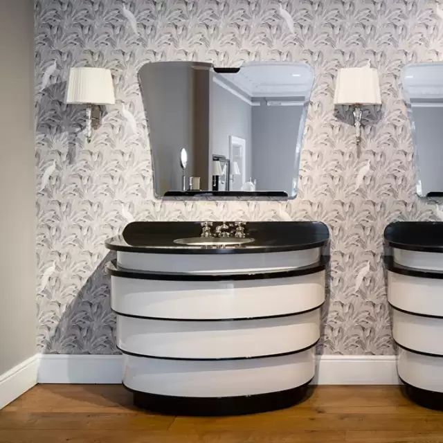 Devon Summertime Тумба с раковиной 125х62х89см., напольная, 3 отв., столешница из черного мрамора nero marquinha, цвет: кремовый