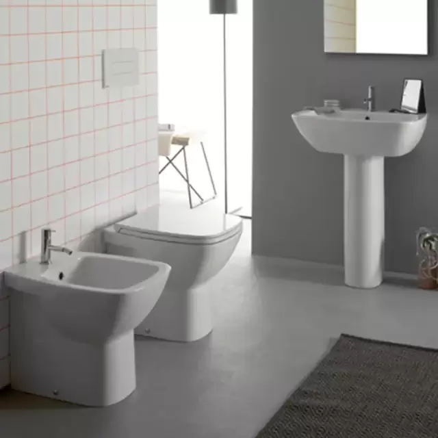 Globo Daily Унитаз напольный пристенный 53х37х42см, слив универсальный, цвет: белый