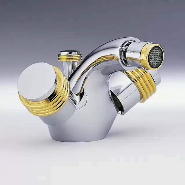 THG Diplomate grooved rings Смеситель для биде на 1 отверстие, с донным клапаном, цвет: хром/золото