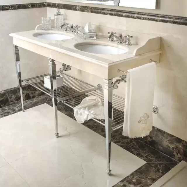 3SC Consolle Консоль Regale Double 163х60хh77см, напольная, с 2 раковинами, сифонами, полочкой и полотенцедердателями, цвет: хром