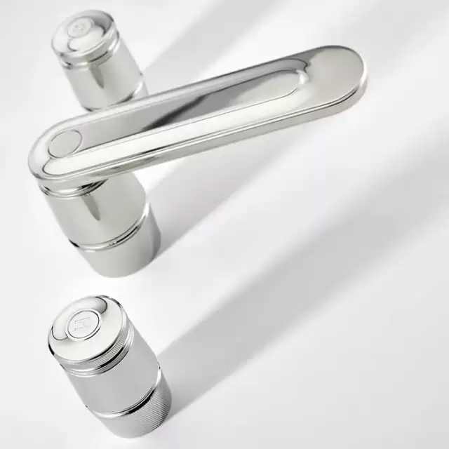 THG CORVAIR Смеситель для раковины на 3 отверстия, для установки на мраморную столешницу, с донным клапаном, цвет: хром