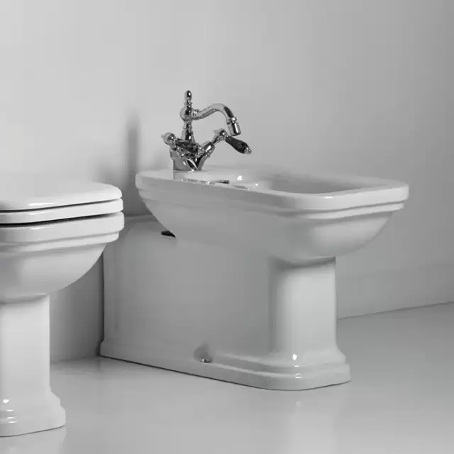 Kerasan Waldorf Биде напольное пристенное удлиненное "Prolongato" 65х37см с 1 отв. под смеситель, цвет: белый/хром